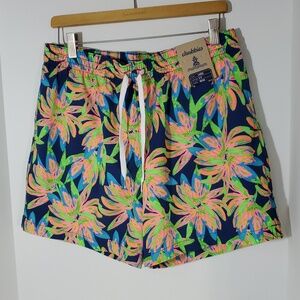 Chubbies The Ocean Flowers 5.5" Classic Swim Trunks Floral Print L NWT